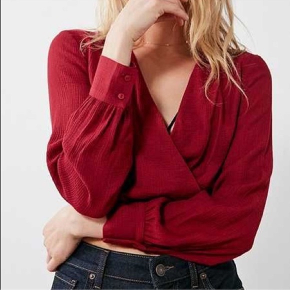 Silence + Noise Urban Ourfitters Maroon Red Wrap Crop Top Size XS - Picture 1 of 14